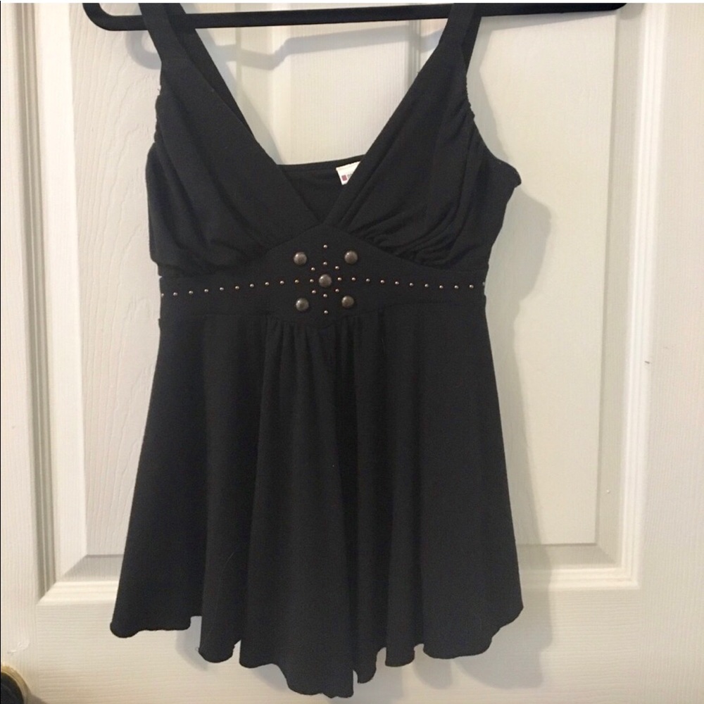 ✨BLACK DRESSY TOP ✨